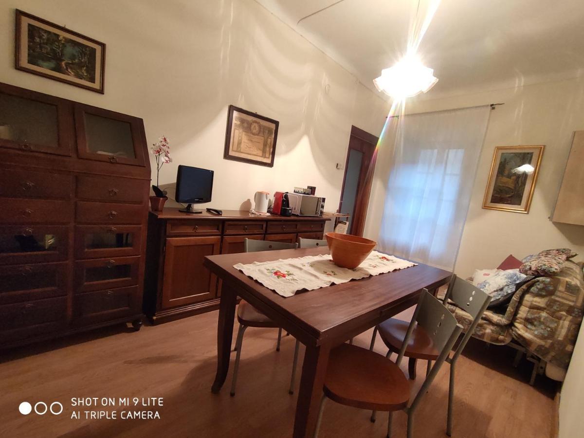 Ex Ostu Impero: Vino, Tartufo Ed Ospitalita Apartment La Morra Luaran gambar